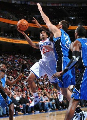 还在防守时 还在防守时