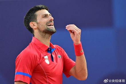 而皇马则依 而皇马则依